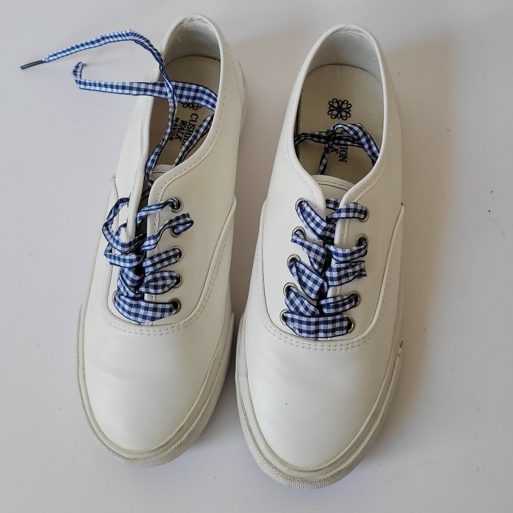 Women shoes